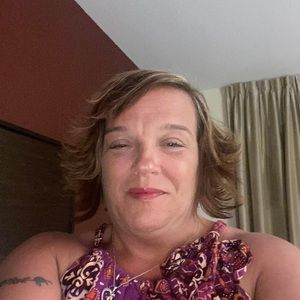 Meet your Posher, Joy